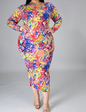 Load image into Gallery viewer, Miss Me Snake Print Dress
